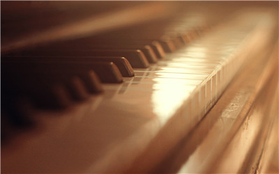 哈爾濱秋葵在线音樂學校告訴您孩子學習鋼琴應堅持的四個原則